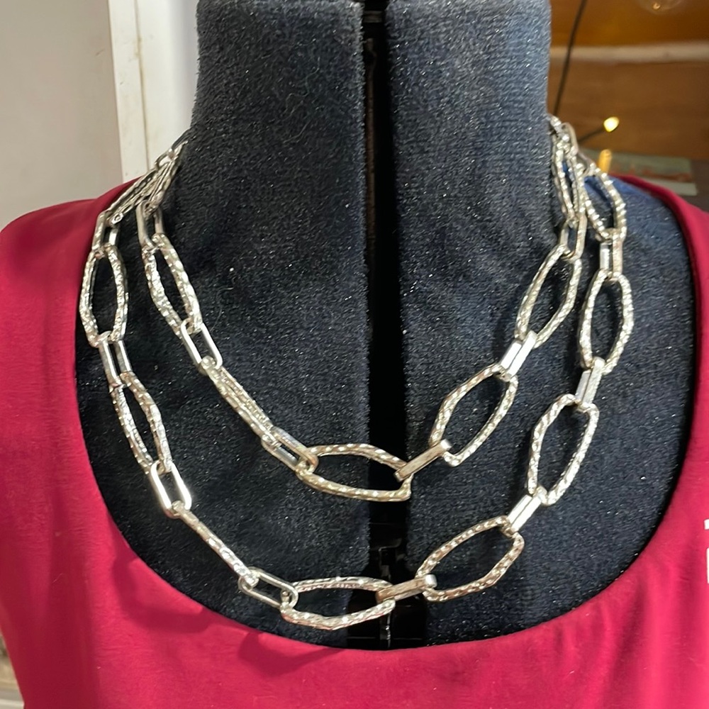 Make An offer. Oval link Chain necklace